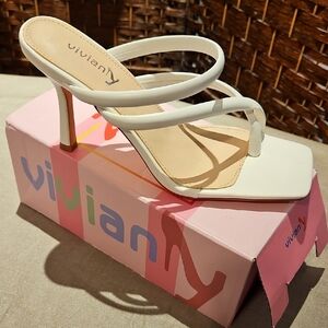 Viviana White Women's Heeled Sandals. Size 11. Brand New